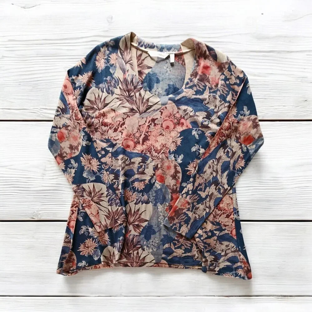 SOFT SURROUNDINGS Millie Tunic Knit Top Floral Bird Shirt Blouse Small High Low